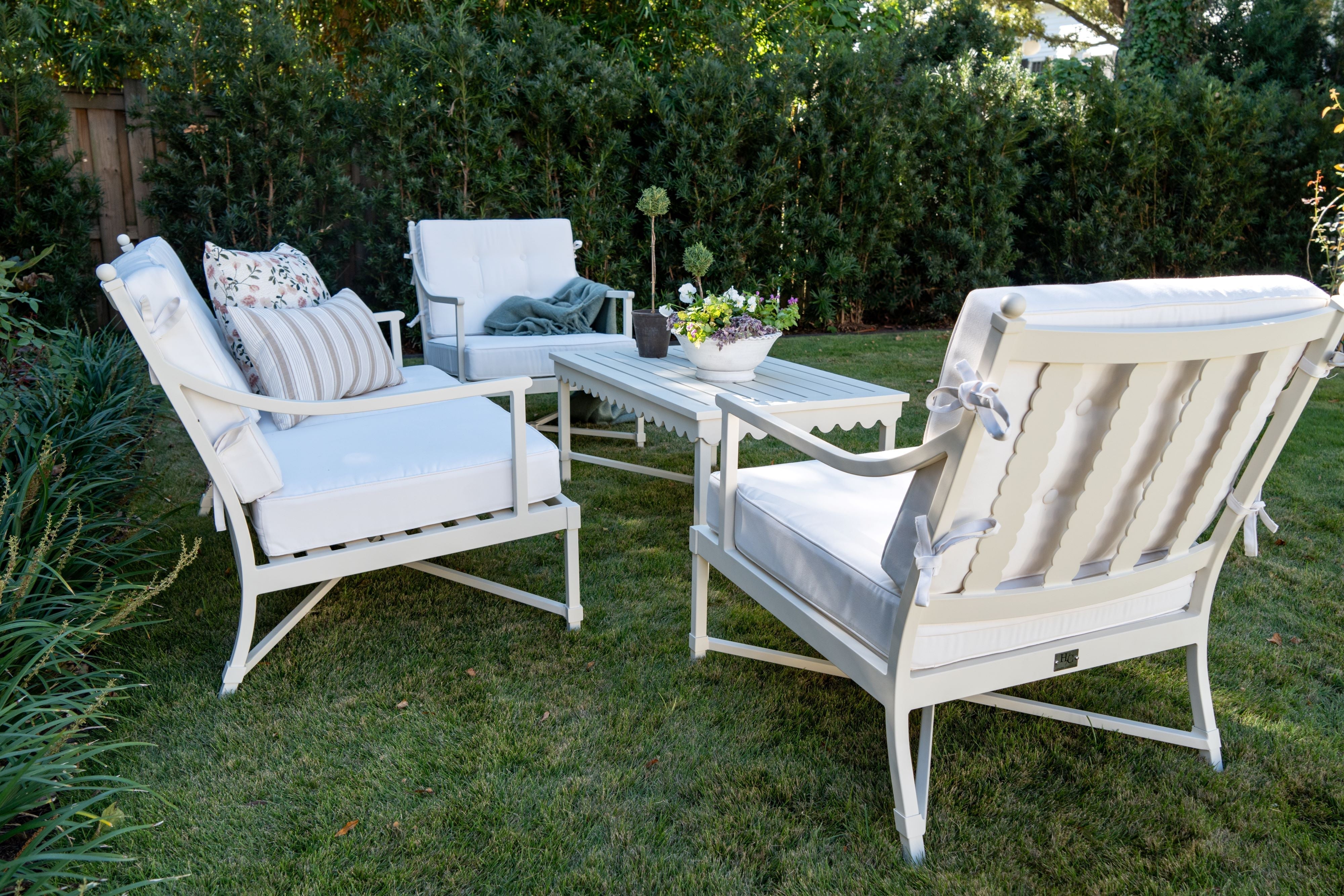 Arden Outdoor Loveseat