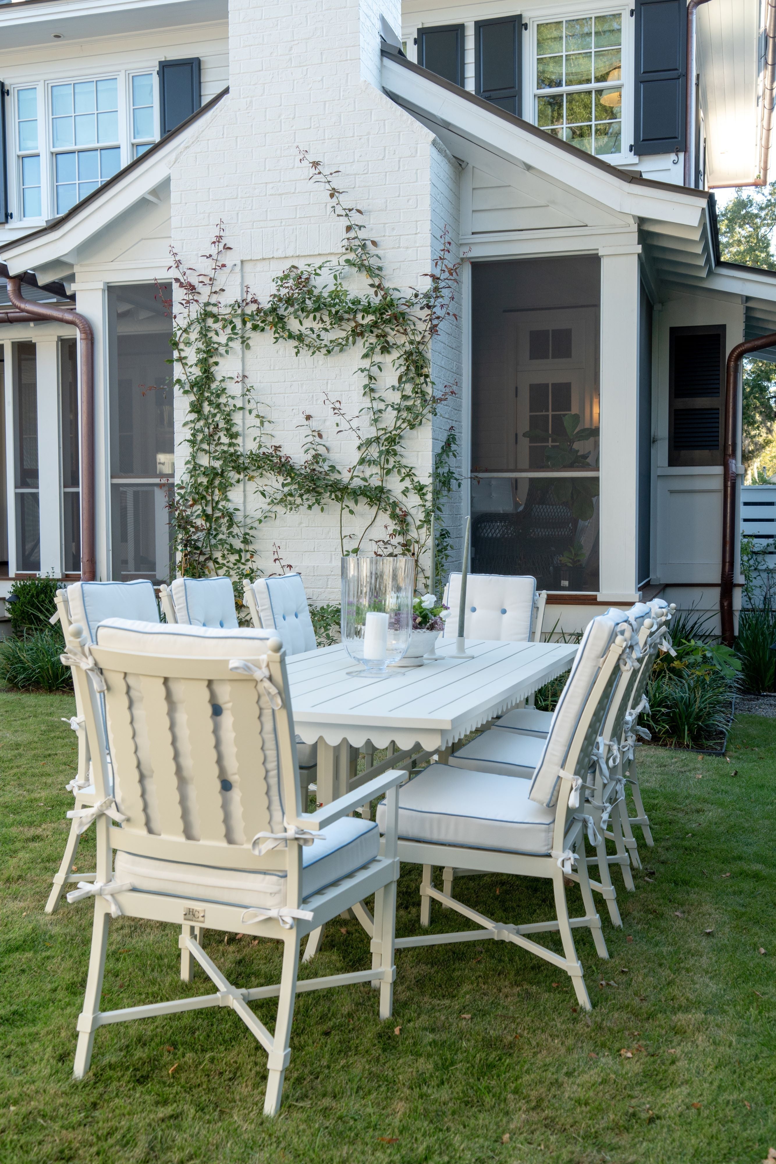 Arden Outdoor Dining Table